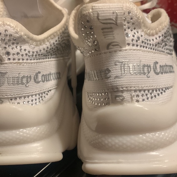 Juicy Couture Adana White Rhinestone Chunky Lace-Up Sneakers Size 6.5 - Picture 15 of 17